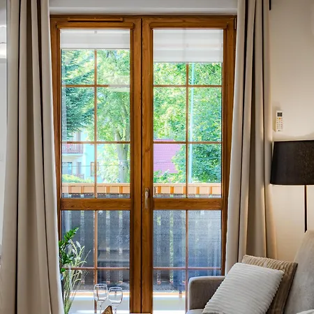 Krolewski W Centrum Nad Lomnica 15 *