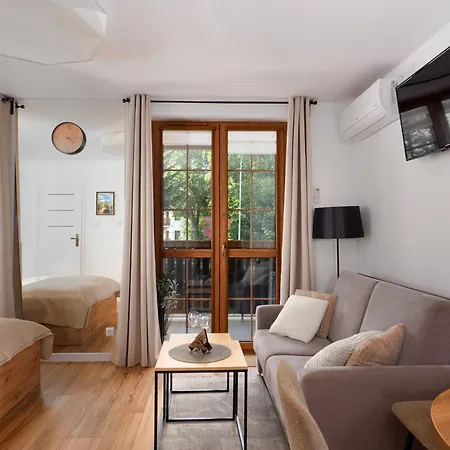 Krolewski W Centrum Nad Lomnica 15 公寓 *